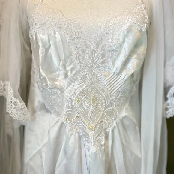 Vintage Appel Nightgown Robe Full Length Set Medium Sheer Beaded Lace White - Picture 3 of 11